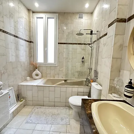 Apartamento Luxury, Elegant, Eiffel Tower View París